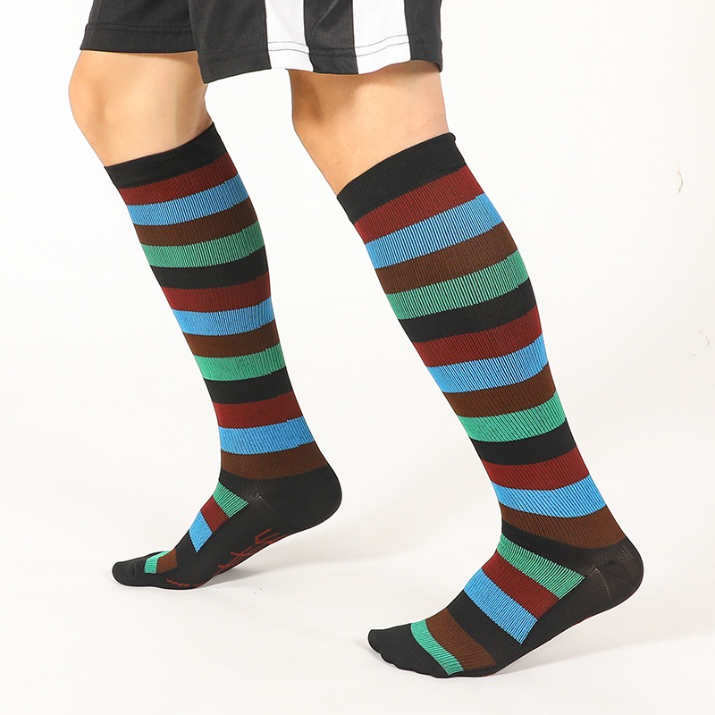 Leisure Sports Socks Breathable Absorbent Stripe Nylon Stockings Volleyball Socks for Travel 15-20 mmHg
